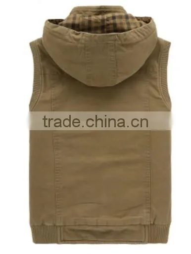 Middle-aged Fishing Vest / Plus Cashmere Hooded Vest Thick Warm Photography photo-2