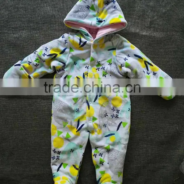 Customize Winter Unisex Boys Clothes 3-9 Monthes Baby Romper With Long Sleeve