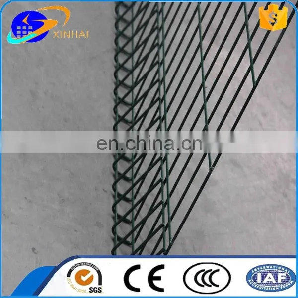 Hot Dipped Galvanized Powder Coated Roll Top BRC Fence Welded Wire Mesh Garden Fence photo-4