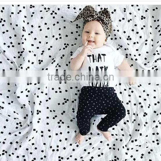 High Quality 100% Cotton Cute Baby Bodysuit White Baby Romper Toddlers Romper Suit photo-2