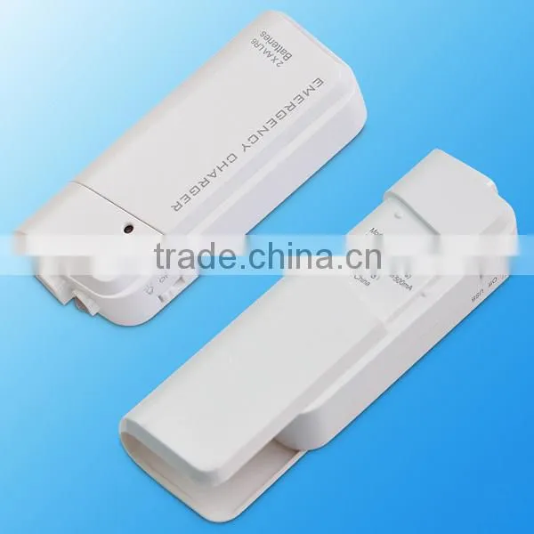 Wholesale OEM Emergency Mobile Phone Charger Using 2AA Battery With LED Lighting photo-3