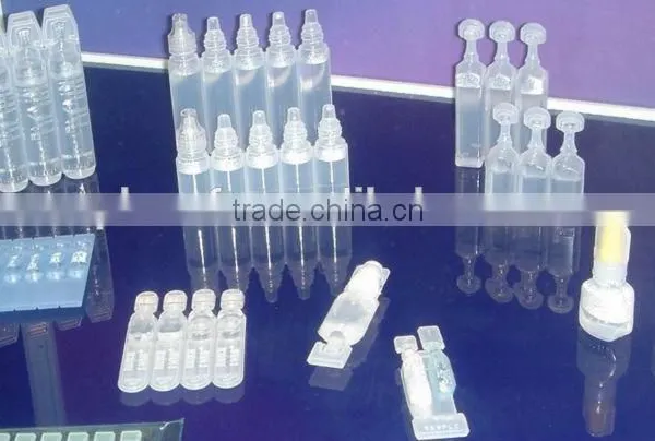 Plastic Bottle Filling and Sealing Machine photo-5