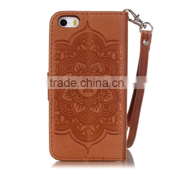 Luxury Embossed Leather Case for IPhone SE With Diamonds photo-3