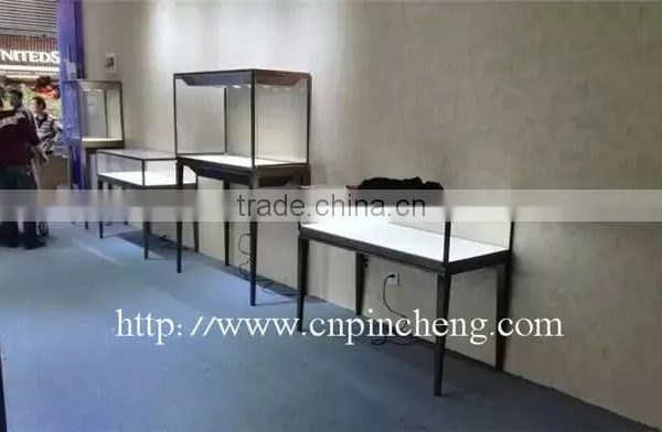 Customized Metal Watch Tower Showcase /shop Display Furniture Showcase Design photo-4