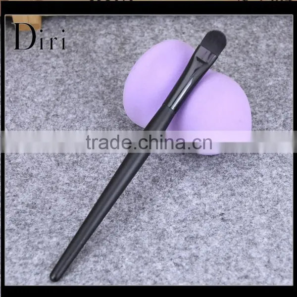 Factory Professional Custom Makeup Brushes Manufacturer photo-3