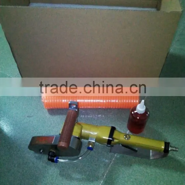 TPK-2600W Pneumatic Control Handheld Cardboard Carton Waste Stripper for Sale photo-2