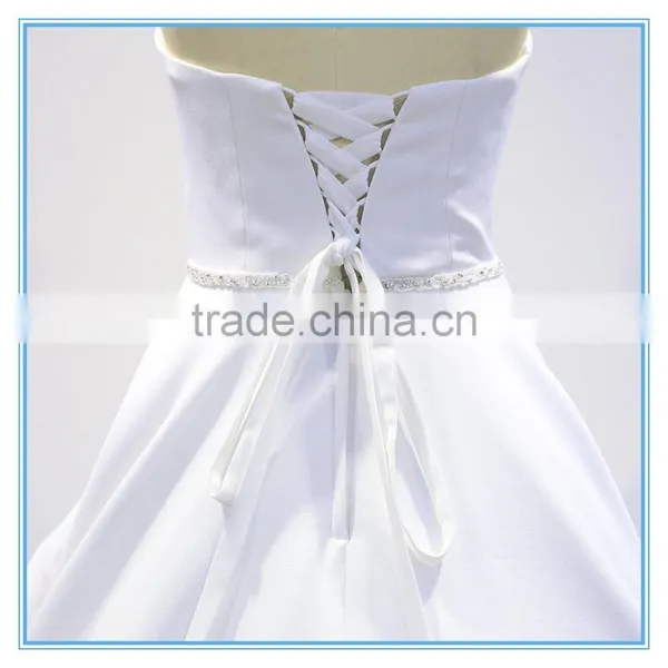 Elegant Vintage Handmade Appliqued Wedding Dress Ball Gown Beading photo-2