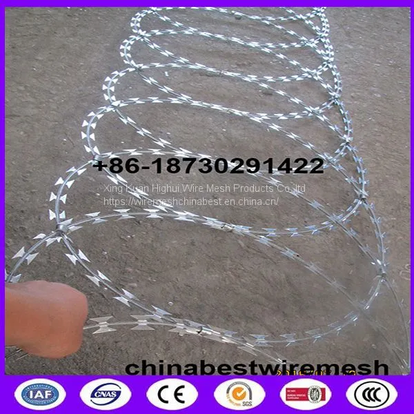 450mm Coil Diameter BTO-22 Razor Wire Flat Wrap Coils On Fence Top
