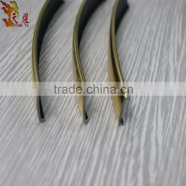 Pvc Plastic Colorful Table Rubber Edging Table Cover Edge photo-3
