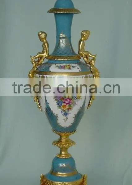 Floral Design Ceramic Whorl Prize Cup, Spring Spirit Blue Prize Cup photo-3