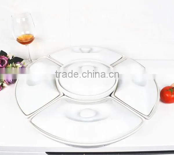 17.5" Porcelain Casserole Pan With Lid photo-2