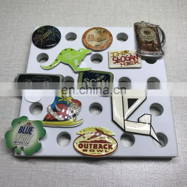 Wholesale Most Popular Hot Sales Special Custom Blinking LED Flashing Pin Badge&Custom Button LED Badge&LED Badge photo-4