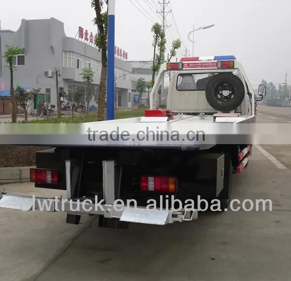 Easy operation 4X2 Foton cheap tow truck for sale,4T tow trucks in Peru