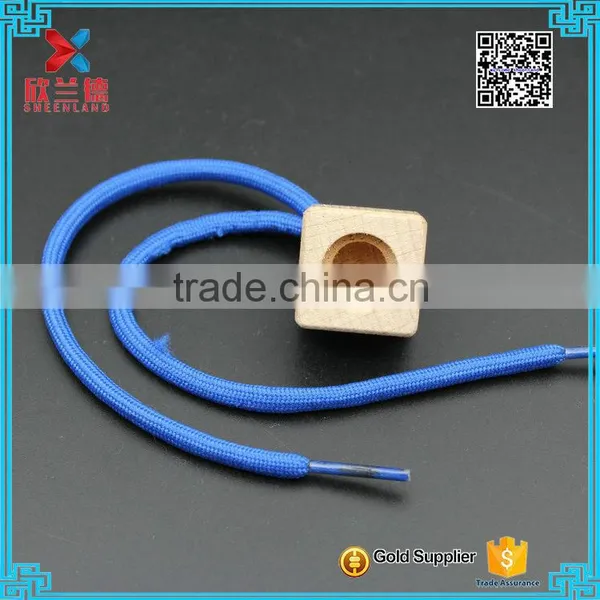 Wholesale Exquisite Wooden Cap for Hanging Car Perfume Bottle photo-2
