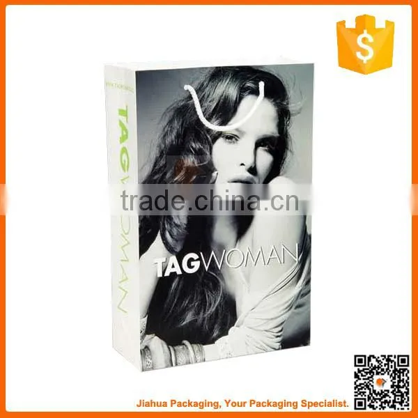 Whosale Fast Delivery Decorative Apprael Paper Bag