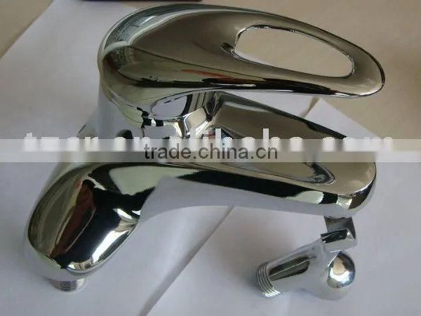 Ceramic Valve Water Saving Single Level Brass Wash Basin Faucet