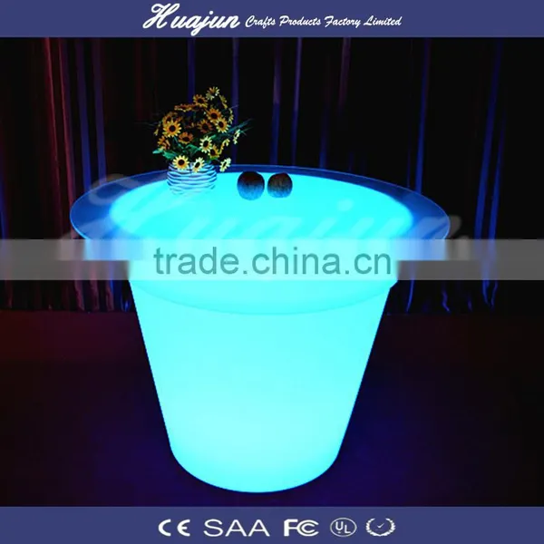 Luxury Round Hotel Tables photo-3