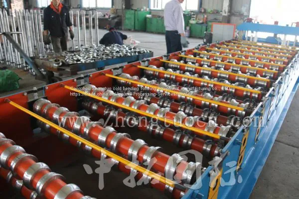 Arc Bias Glazed Tile Roll Forming Machine photo-3