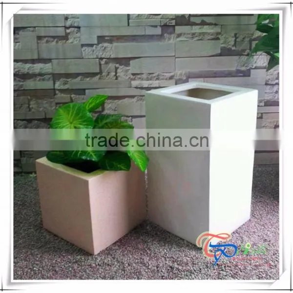Garden Resin Table Flower Vase photo-4