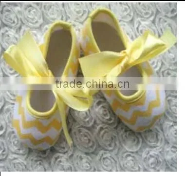 China Product and Low Price Wholesale Soft Chevron Soft Shoes for 0-15months Baby Kids for Summer and Spring photo-4