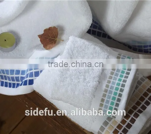 China Manufactural High Quality Wide Dobby Border With Embroidery Hotel Terry Hand Towel photo-4