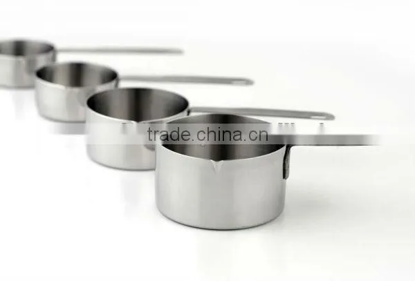 STAINLESS STEEL MEASURING CUP SET