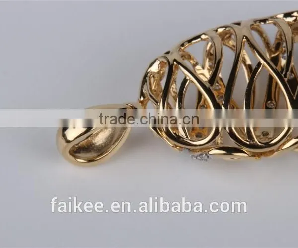 2015 New Design Fashion Jewelry 18K Rose Gold Diamond Leaf Pendants Micro Set photo-5
