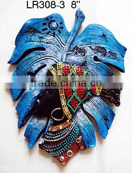 Resin Souvenir Leaf Shape Wall Hanging Ornament photo-2