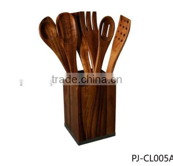 Wooden Cooking Service