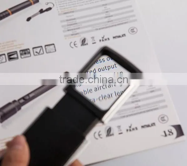 Magnifier Book Light Led Extebsible Reading Light Great Idea for Reading in Dark photo-2