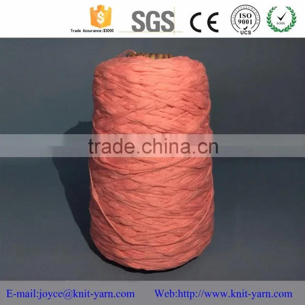 China Cheap Cotton 2.8NM Sausage Knitting Yarn photo-2
