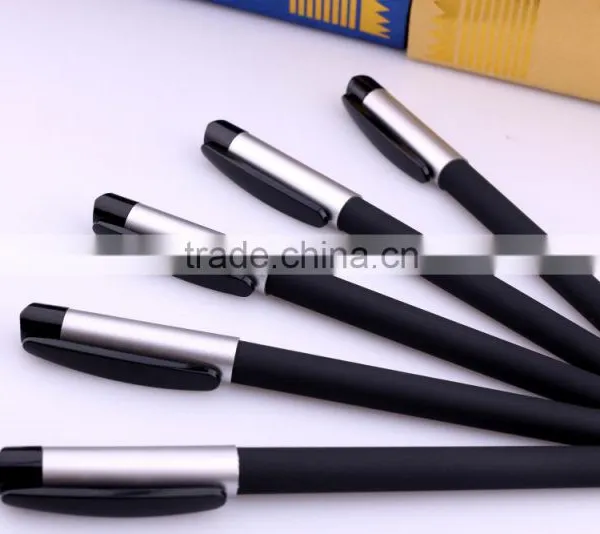 Wrinting Smooth Promotional Free Samples Gel Ink Pen From China photo-3