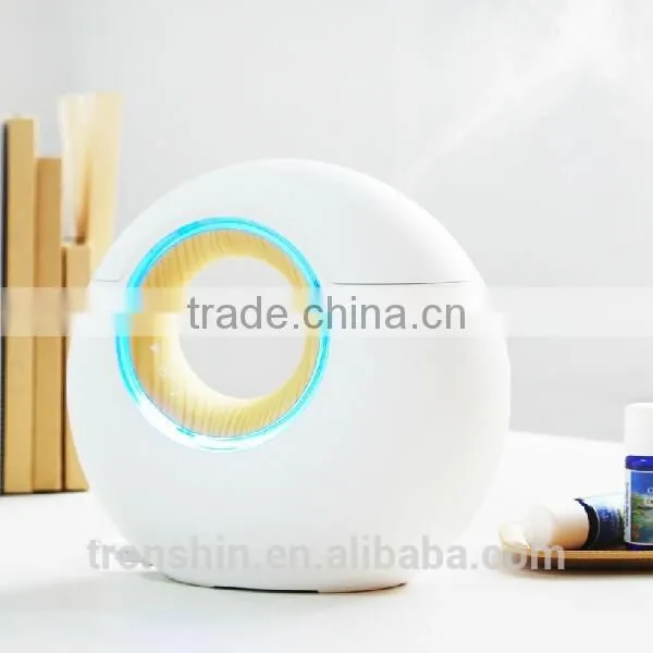 CE RoHS Certificated 180ml LED Air Humidifier With Aromatherapy Essential Oils photo-4
