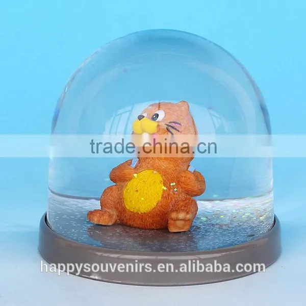 High Quality Funny Squirrel Platice Resin Snow Globes For Wholesale photo-2