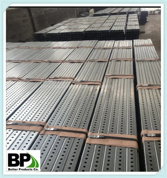 Steel Perforated Green Painted Square Post photo-3