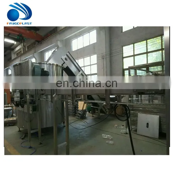 Plastic Bottle Filling / Capping/ Labeling Machine photo-4