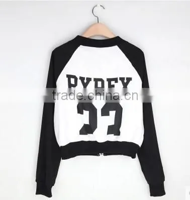 In the Fall of the New Female Fashion Leisure Short Coat Black and White Stitching Fleece Jacket Dress photo-4