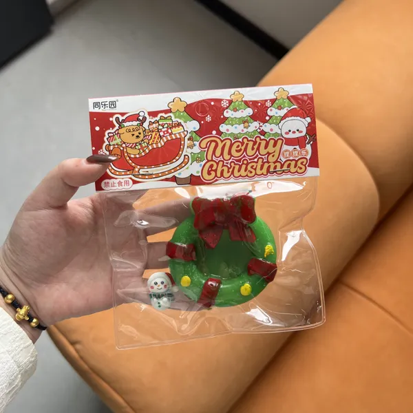 EN71 Certified TPR Material Anti-Stress Toys With Individual Cardboard and Transparent Bag Pack