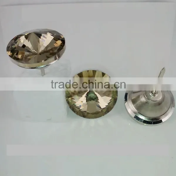 China Supplier Sale for Crystal Glass Sofa Button photo-3