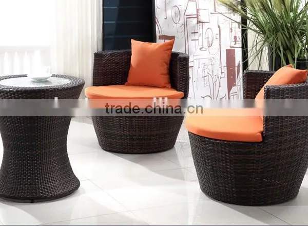 Hot Selling Manufactory Combination PE Rattan Garden Furniture Set in Garden photo-3