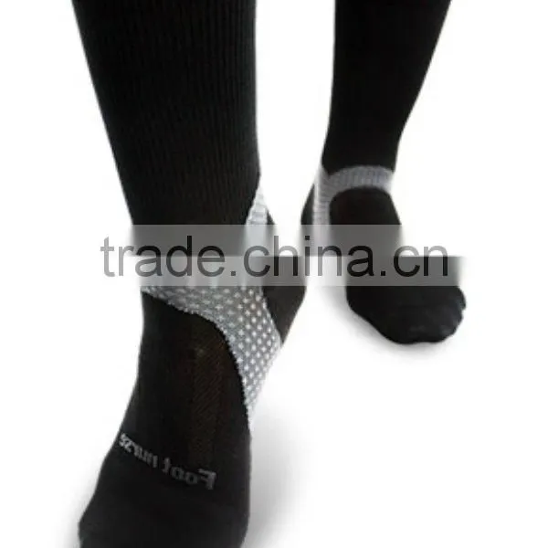 Made In Taiwan Ankle Support Crew Socks photo-2