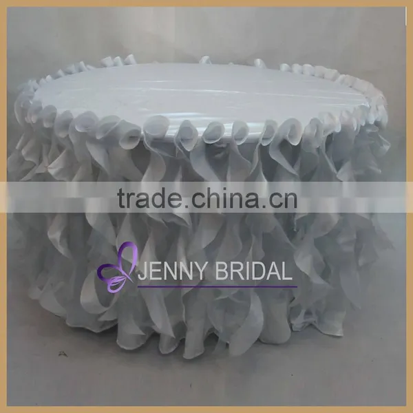 TC055B China Wholesale Black and White Ruffles Table Skirting Designs photo-4