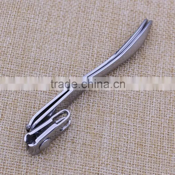 Hot sale fashion custom metal long handle nail clipper