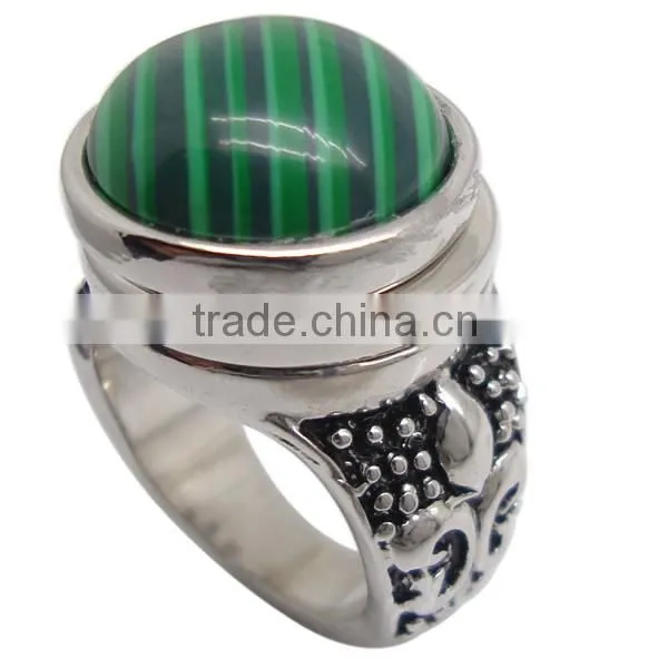 New Arrival Fashion Ring Woman Finger Snap Button Ring Wrestling Rings for Sale