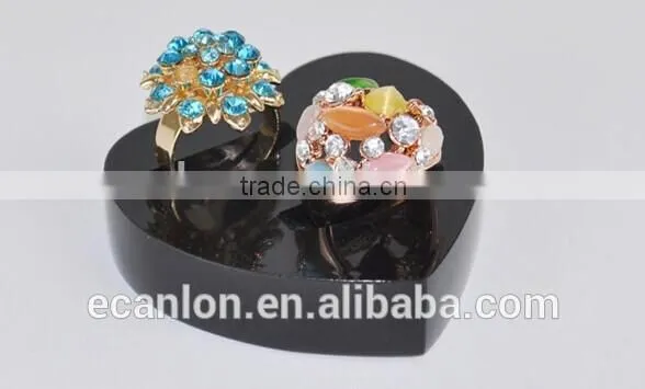 Custom acrylic ring display ring holder ring display case