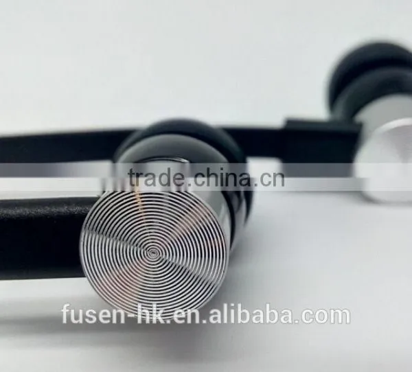 Color Earbuds In Ear Earphone Good Sound Quality And Fashionable Earphones photo-5