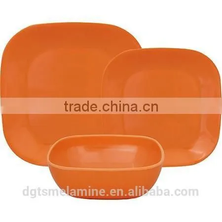 Rounded Square Melamine 12-Piece Dinnerware Set photo-6
