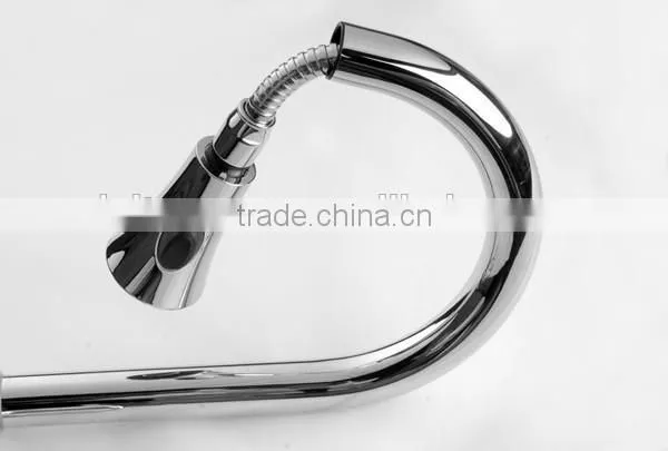 China Supplier Pull Out Kitchen Sink Mixer, Flexible Kitchen Faucet , Single Lever Pull Out Kitchen Faucet photo-3