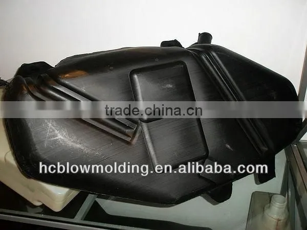 OEM Blow Molding Plastic Auto Parts Water Tank Plastic Expansion Tank for Sale photo-4