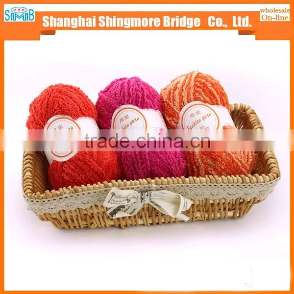 2017 Hot Selling 100% Polyester Double Feather Fancy Yarn for Hand Knitting photo-6